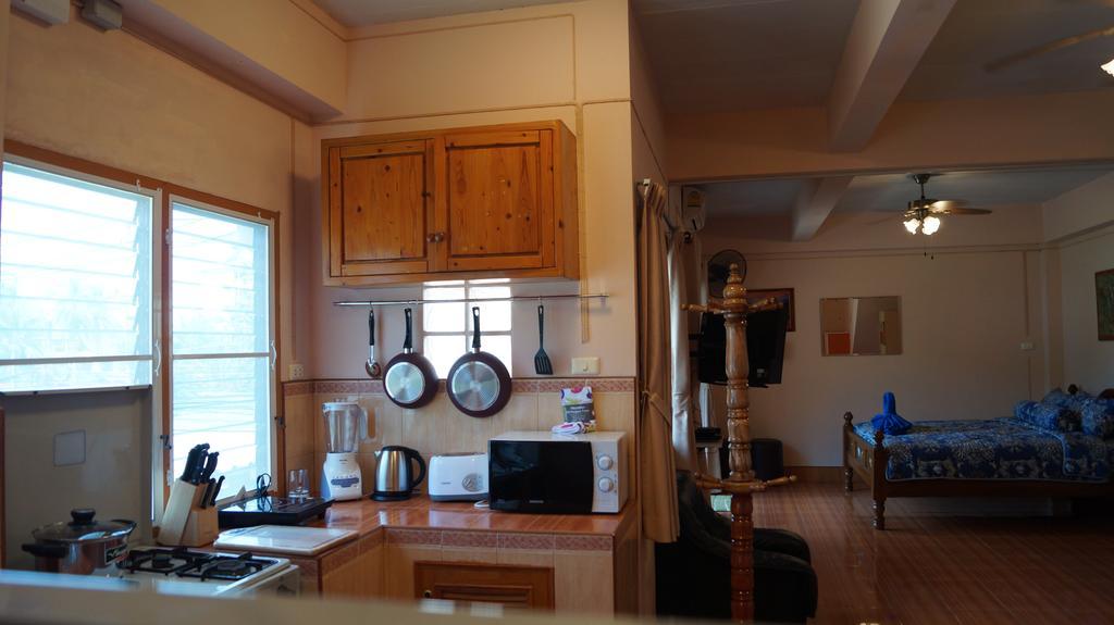 Kata Apartment Luaran gambar